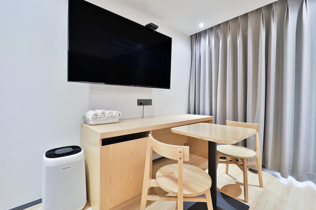 אולסן Custom Hotel מראה חיצוני תמונה